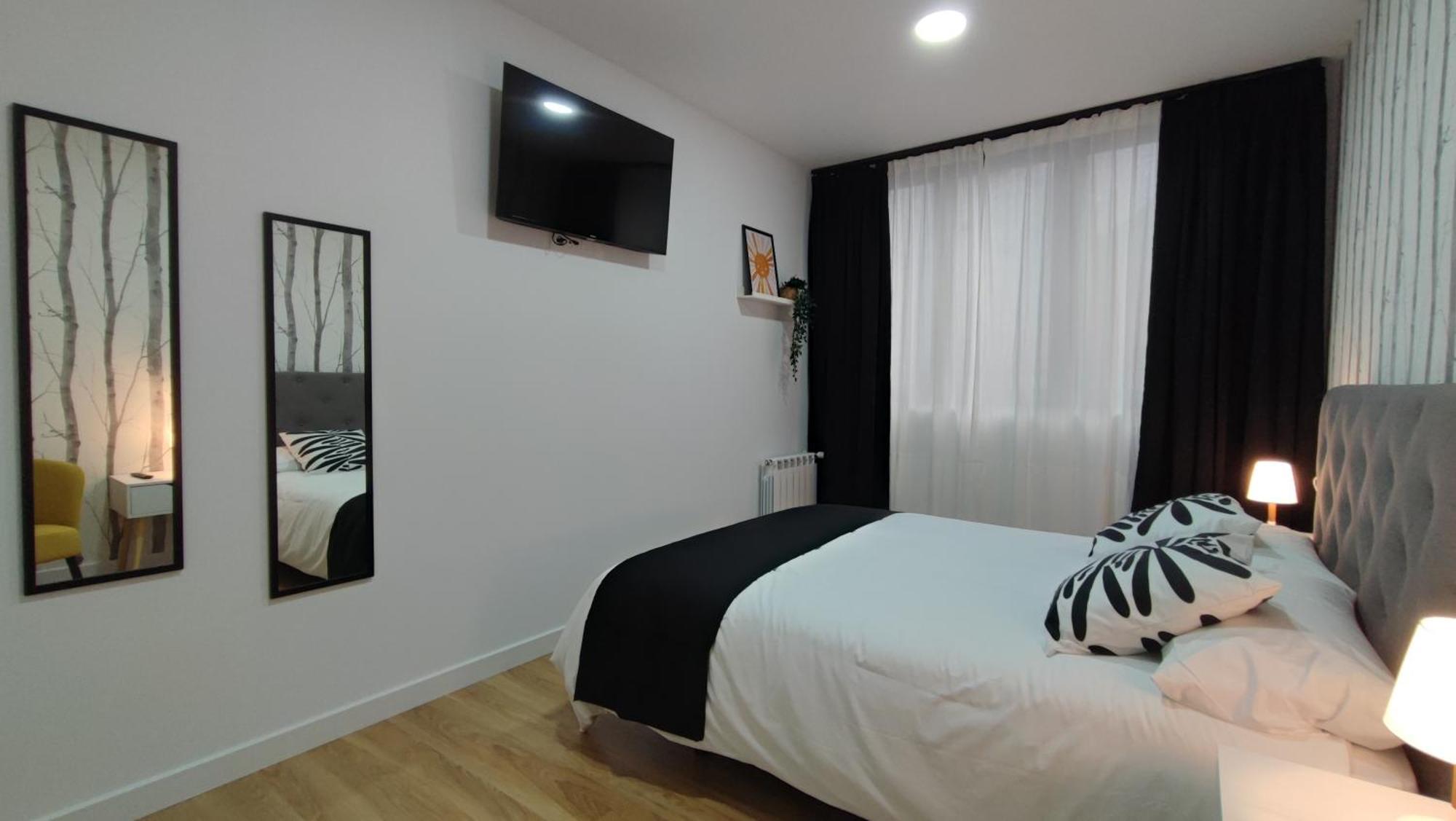 Apartamentos Aptio Oviedo Zewnętrze zdjęcie