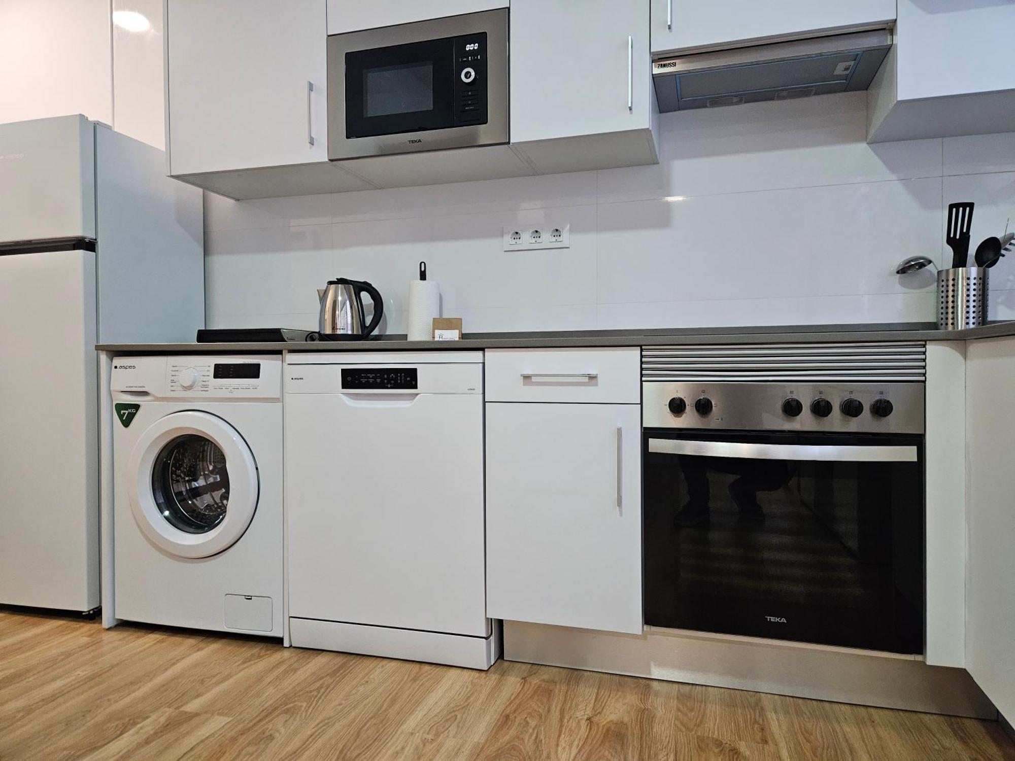 Apartamentos Aptio Oviedo Zewnętrze zdjęcie