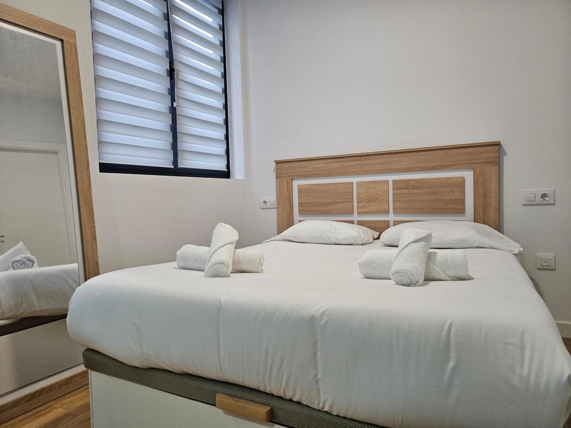 Apartamentos Aptio Oviedo Zewnętrze zdjęcie