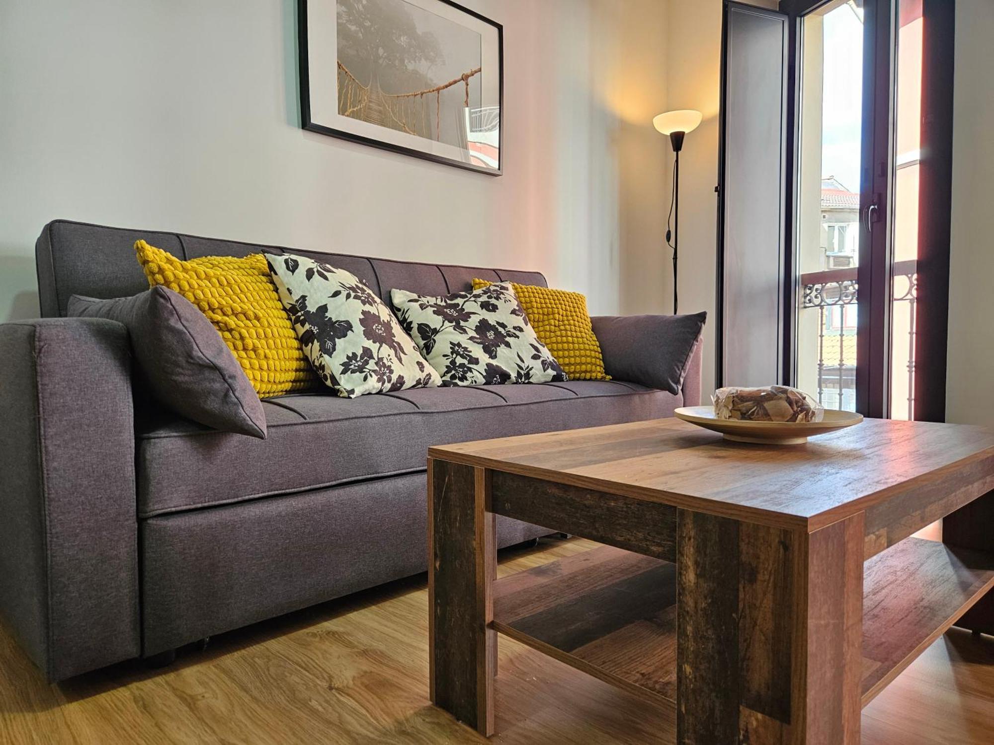 Apartamentos Aptio Oviedo Zewnętrze zdjęcie